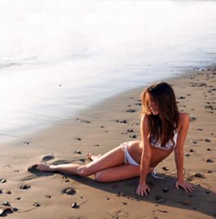 Summer Glau feet photo thumbnail