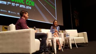 Summer Glau feet photo thumbnail
