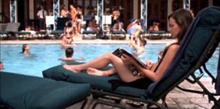 Summer Glau feet photo thumbnail