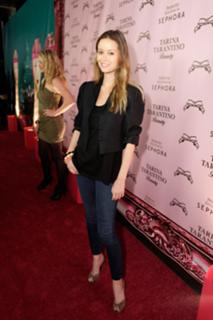 Summer Glau feet photo thumbnail