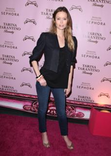 Summer Glau feet photo thumbnail