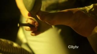 Summer Glau feet photo thumbnail
