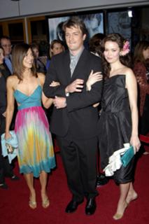 Summer Glau feet photo thumbnail