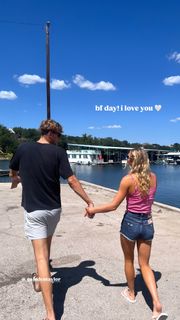 Summer McIntosh feet photo 1