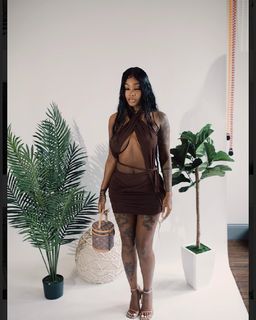 Summer Walker feet photo thumbnail