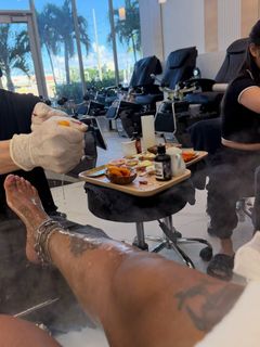 Summer Walker feet photo 1