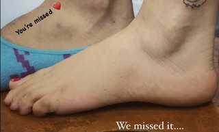 Sumona Chakraborty feet photo 1