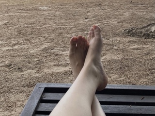 Sumona Chakraborty feet photo 20