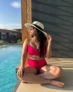 Sumona Chakraborty feet photo 13