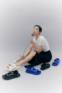 Sun-Bin Lee feet photo 15