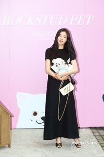 Sun-Bin Lee feet photo 5