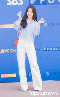 Sun-Bin Lee feet photo 16