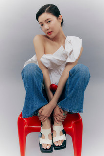 Sun-Bin Lee feet photo 7