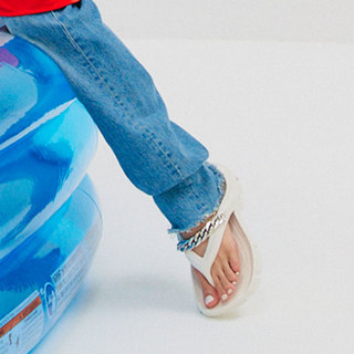 Sun-Bin Lee feet photo 13