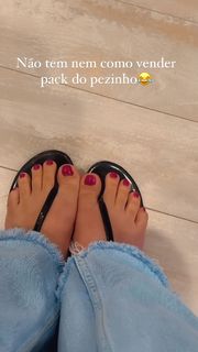 Sunaika Bruna feet photo 2
