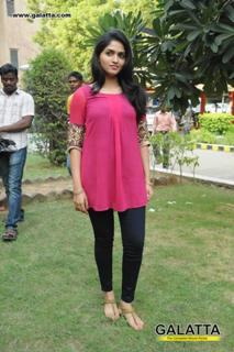 Sunaina feet photo 15