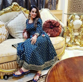 Sunanda Sharma feet photo thumbnail
