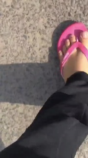 Sunanda Sharma feet photo thumbnail
