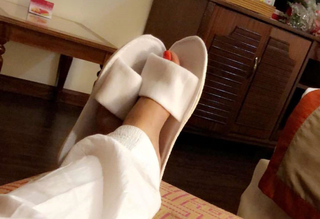 Sunanda Sharma feet photo thumbnail