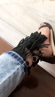 Sunanda Sharma feet photo thumbnail