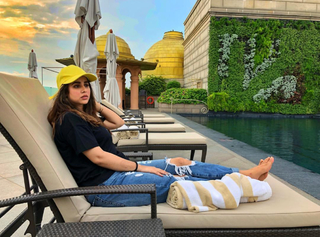 Sunanda Sharma feet photo thumbnail