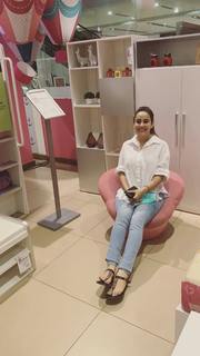 Sunanda Sharma feet photo thumbnail