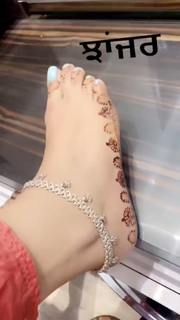 Sunanda Sharma feet photo thumbnail