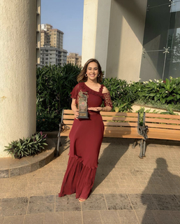 Sunanda Sharma feet photo thumbnail