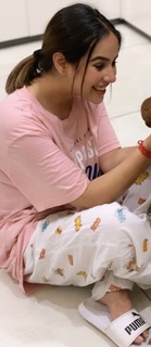 Sunanda Sharma feet photo thumbnail