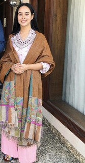 Sunanda Sharma feet photo thumbnail