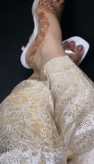 Sunanda Sharma feet photo thumbnail