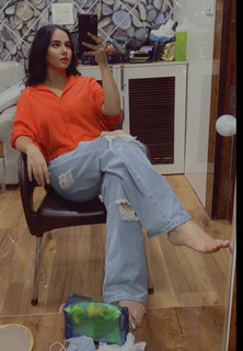 Sunanda Sharma feet photo thumbnail
