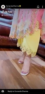 Sunanda Sharma feet photo thumbnail