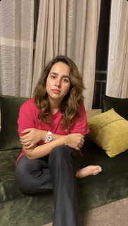 Sunanda Sharma feet photo thumbnail