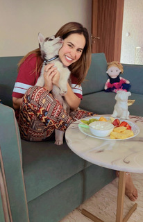 Sunanda Sharma feet photo thumbnail