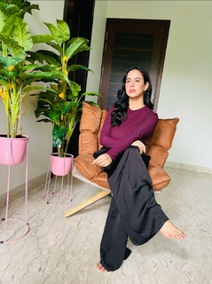 Sunanda Sharma feet photo thumbnail