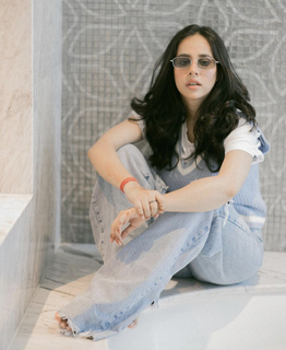 Sunanda Sharma feet photo thumbnail