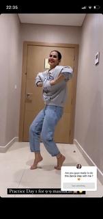 Sunanda Sharma feet photo thumbnail