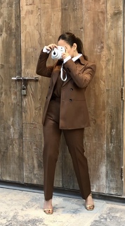 Sunanda Sharma feet photo thumbnail