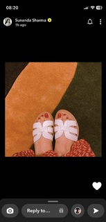 Sunanda Sharma feet photo thumbnail