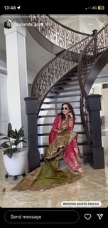 Sunanda Sharma feet photo thumbnail