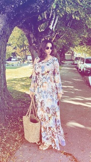 Sunanda Sharma feet photo thumbnail