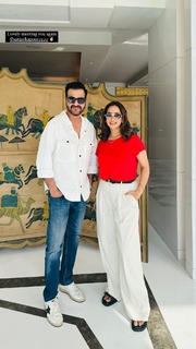 Sunanda Sharma feet photo thumbnail