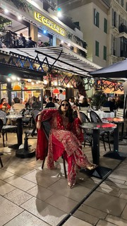 Sunanda Sharma feet photo thumbnail