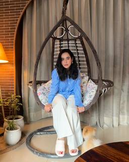 Sunanda Sharma feet photo thumbnail