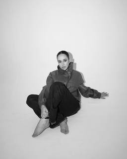 Sunanda Sharma feet photo thumbnail