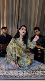 Sunanda Sharma feet photo thumbnail