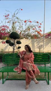 Sunanda Sharma feet photo thumbnail