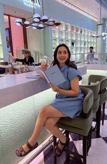 Sunanda Sharma feet photo thumbnail