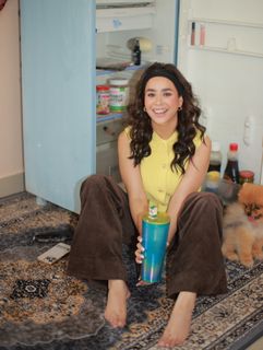 Sunanda Sharma feet photo thumbnail